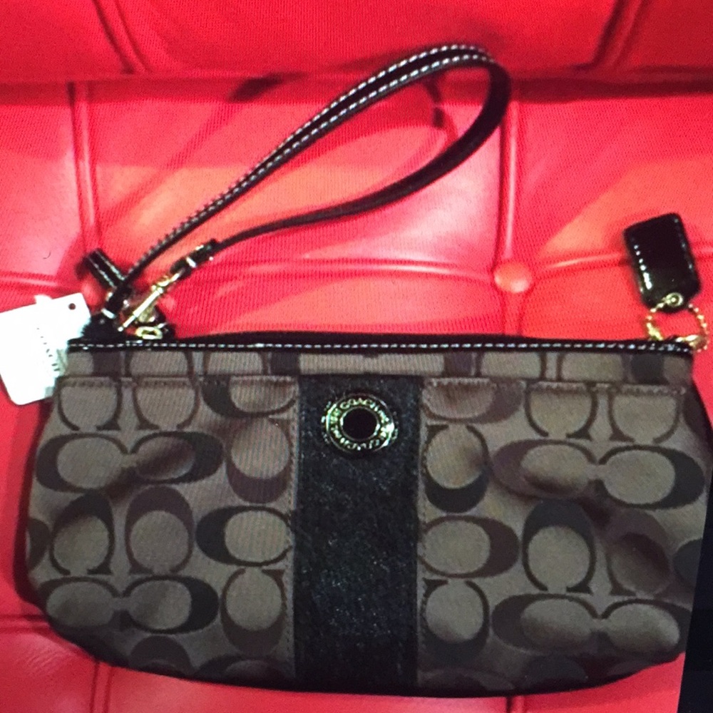 AUTHENTIC COACH SIGNATURE WRISTLET